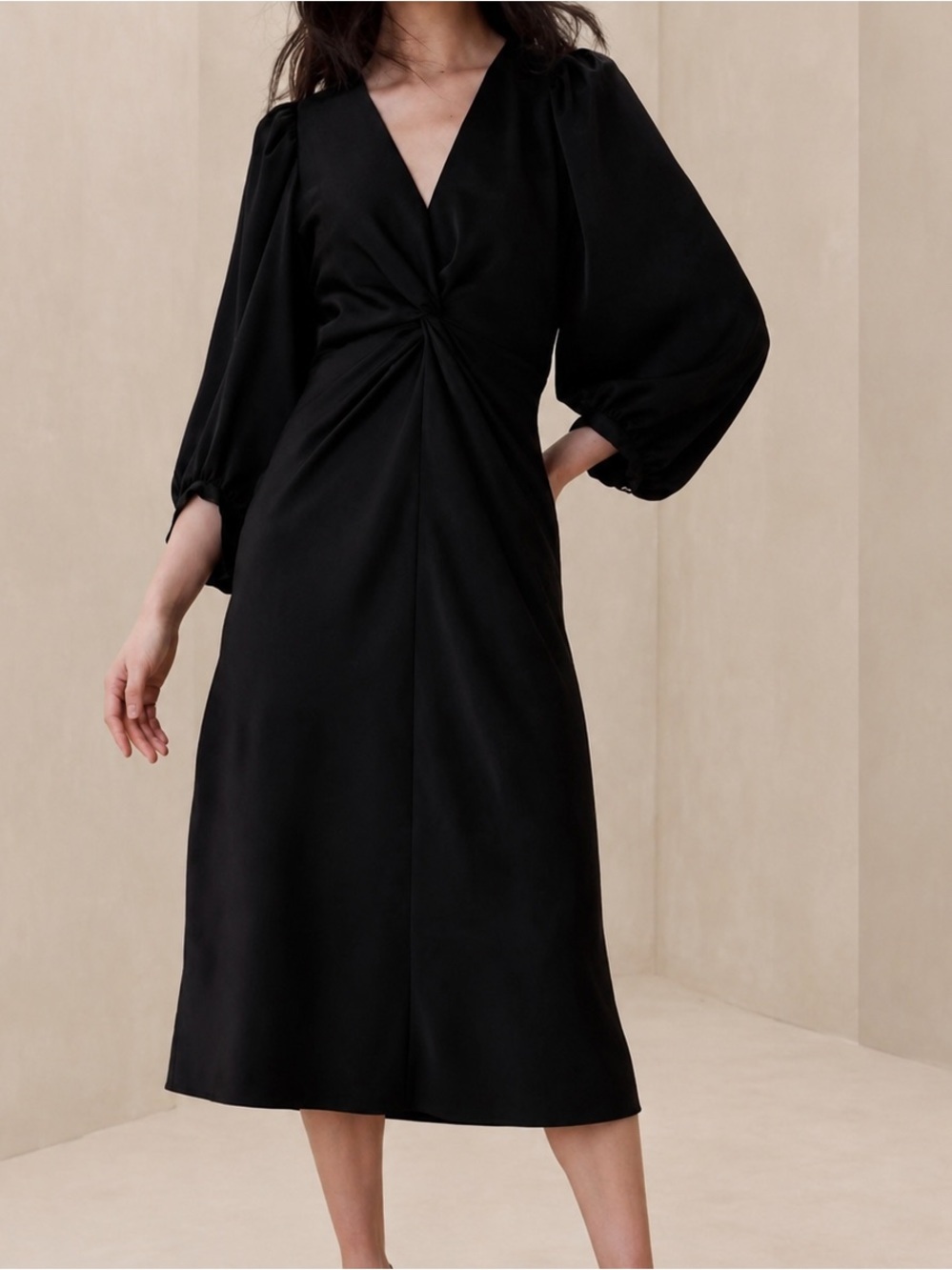 Banana Republic Factory NWT twist front black satin midi dress, 0P